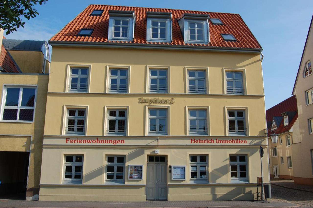 Zum Goldenen Anker Aparthotel Stralsund Exterior photo