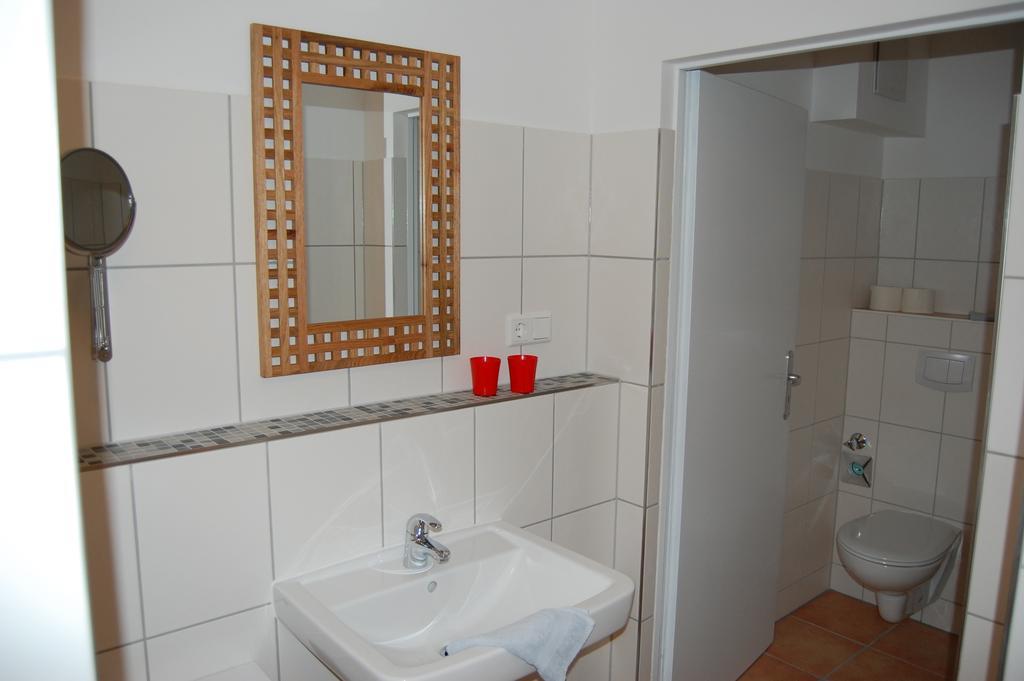 Zum Goldenen Anker Aparthotel Stralsund Room photo